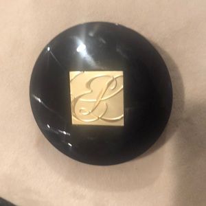 Estée Lauder double wear powder